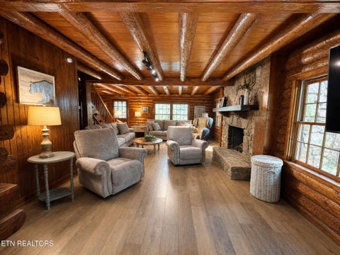 Tiny photo for 3059 Pittman Center Rd, Sevierville, TN 37876 (MLS # 1349903)