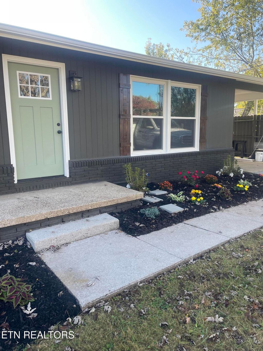 Photo of 5504 Newberry Rd, Knoxville, TN 37921 (MLS # 1319921)
