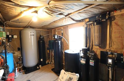 Tiny photo for 164 Paradise Point, New Tazewell, TN 37825 (MLS # 1325526)