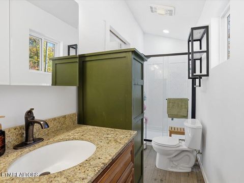 Tiny photo for 164 Paradise Point, New Tazewell, TN 37825 (MLS # 1325526)