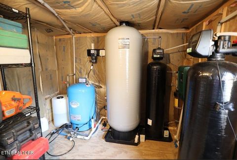 Tiny photo for 164 Paradise Point, New Tazewell, TN 37825 (MLS # 1325526)