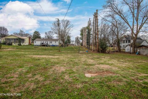 Tiny photo for 102 Hickory Lane, Sweetwater, TN 37874 (MLS # 1324628)