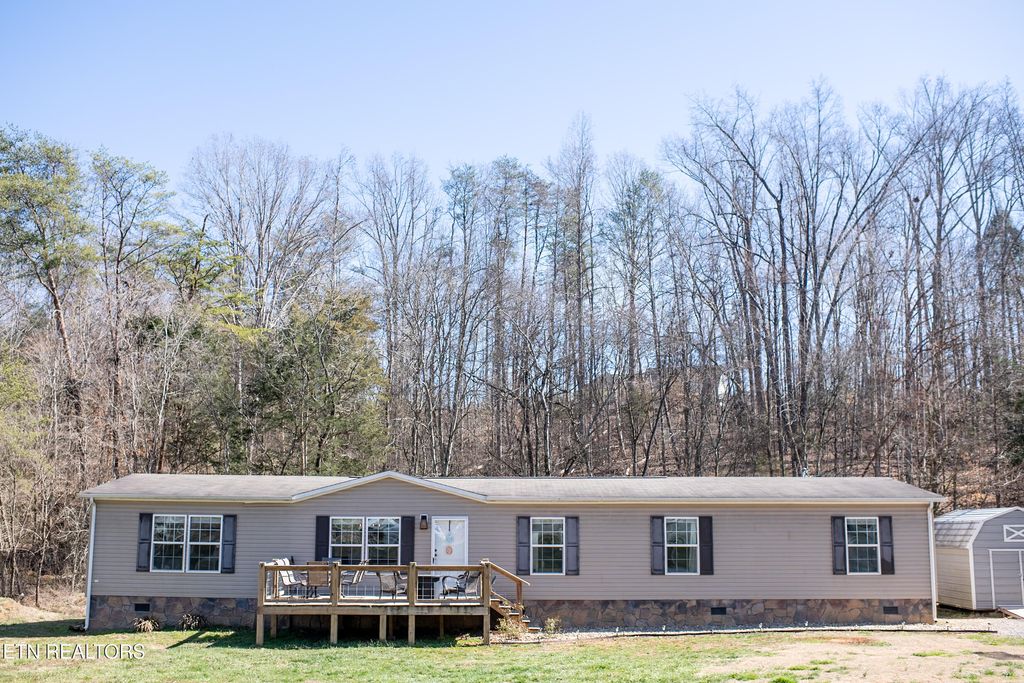 Photo of 135 Baker Farm Rd, Tellico Plains, TN 37385 (MLS # 1292225)