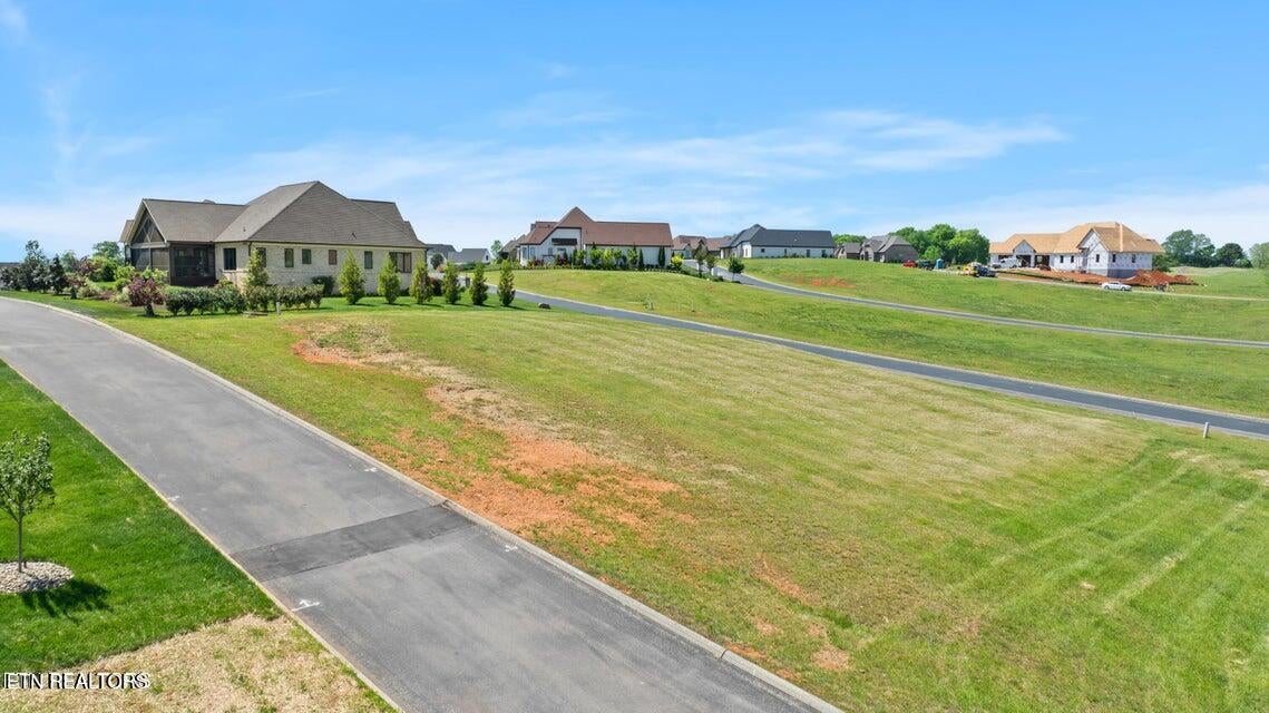 170 Starling Drive