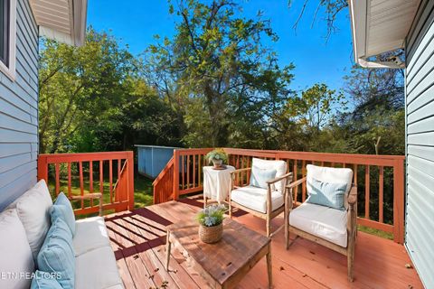 Tiny photo for 314 Spencer Drive, Harriman, TN 37748 (MLS # 1318876)