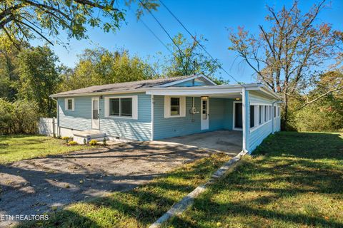 Tiny photo for 314 Spencer Drive, Harriman, TN 37748 (MLS # 1318876)