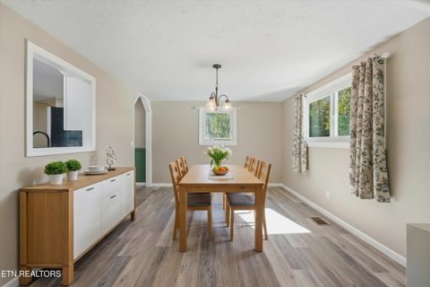 Tiny photo for 314 Spencer Drive, Harriman, TN 37748 (MLS # 1318876)