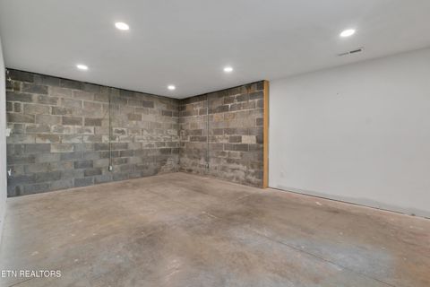 Tiny photo for 134 Fairway Circle, Townsend, TN 37882 (MLS # 1340039)