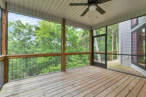 Tiny photo for 134 Fairway Circle, Townsend, TN 37882 (MLS # 1340039)