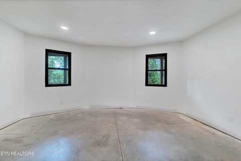 Tiny photo for 134 Fairway Circle, Townsend, TN 37882 (MLS # 1340039)