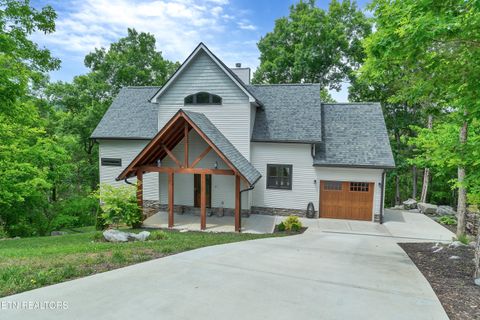 Tiny photo for 134 Fairway Circle, Townsend, TN 37882 (MLS # 1340039)