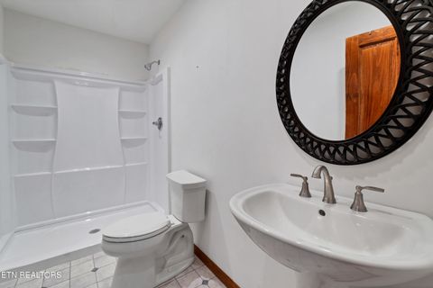 Tiny photo for 134 Fairway Circle, Townsend, TN 37882 (MLS # 1340039)