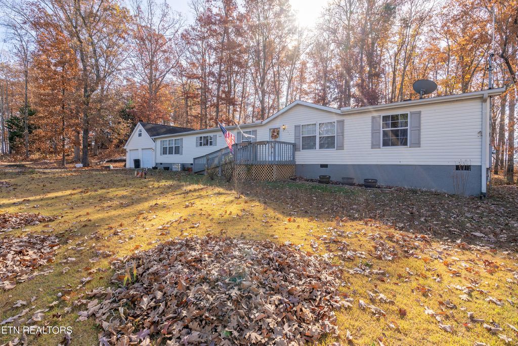 Photo of 164 Laura Boling Loop Rd, Strawberry Plains, TN 37871 (MLS # 1246133)