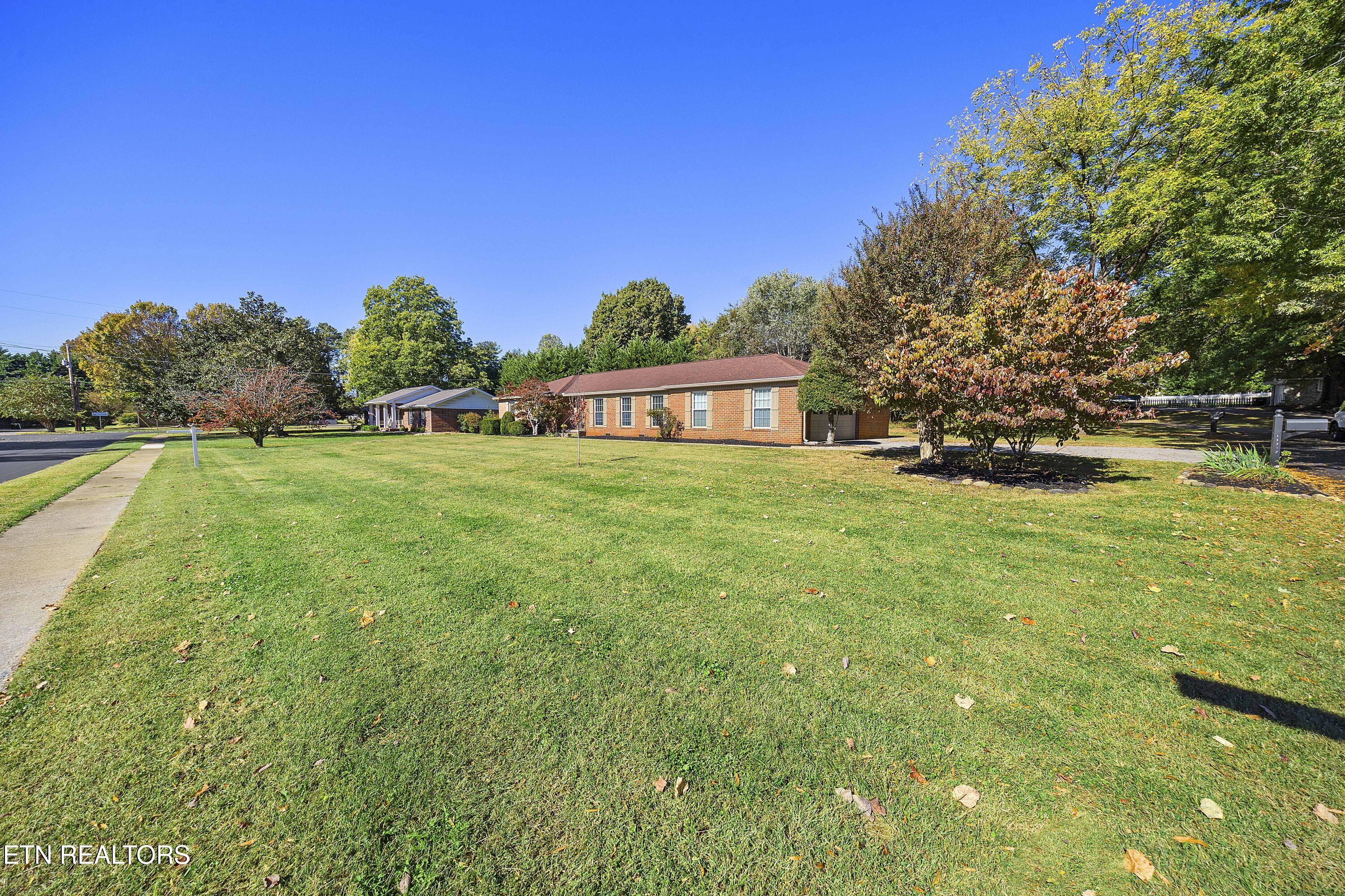 11737 Georgetowne Drive