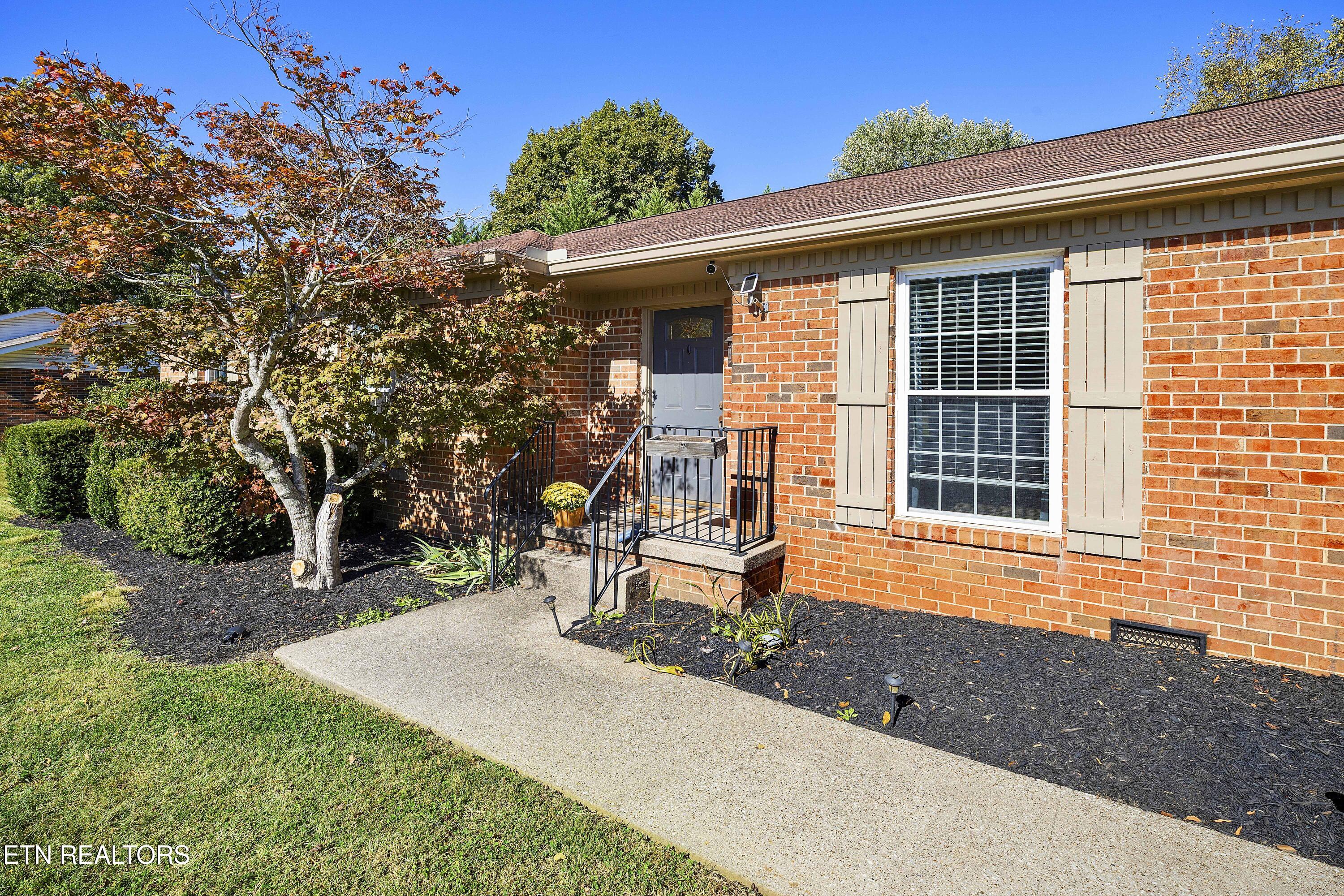 11737 Georgetowne Drive