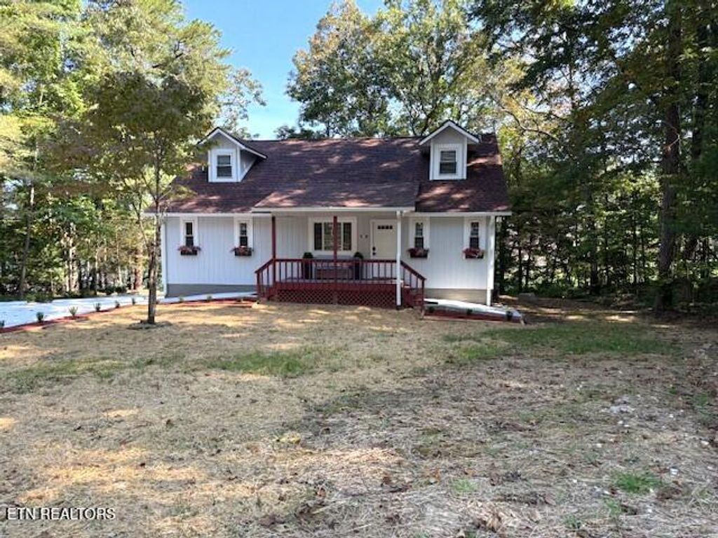 Photo of 16 Pomeroy Court, Crossville, TN 38558 (MLS # 1308374)