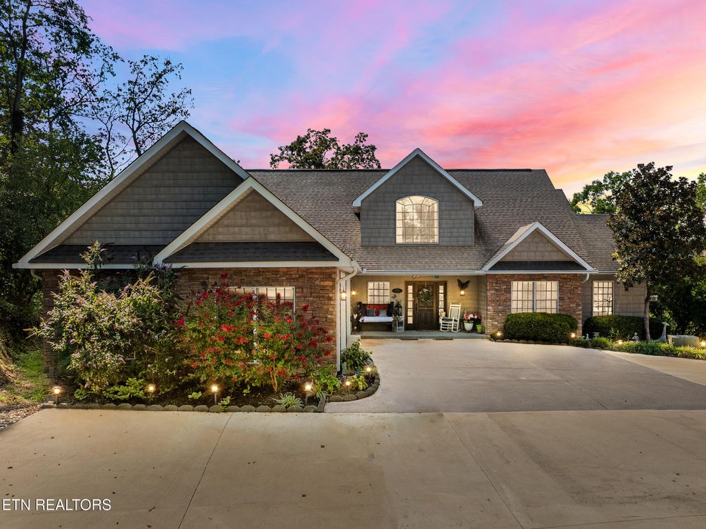 Photo of 1279 Clabo Lane, Sevierville, TN 37876 (MLS # 1312717)