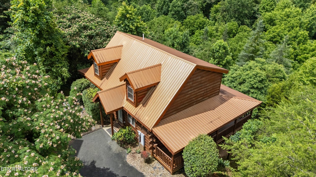 Photo of 4420 Shangrila Way, Sevierville, TN 37876 (MLS # 1346558)