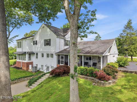 Tiny photo for 607 S Charles G Seivers Blvd, Clinton, TN 37716 (MLS # 1348469)