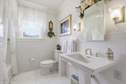 Tiny photo for 607 S Charles G Seivers Blvd, Clinton, TN 37716 (MLS # 1348469)