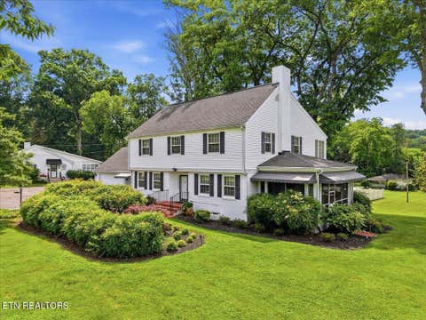 Tiny photo for 607 S Charles G Seivers Blvd, Clinton, TN 37716 (MLS # 1348469)