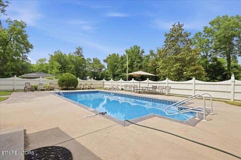 Tiny photo for 607 S Charles G Seivers Blvd, Clinton, TN 37716 (MLS # 1348469)