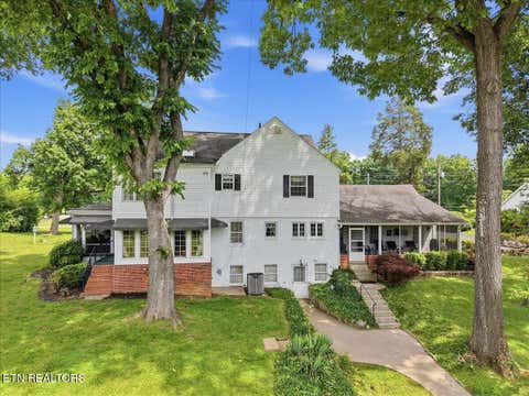 Tiny photo for 607 S Charles G Seivers Blvd, Clinton, TN 37716 (MLS # 1348469)