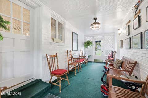 Tiny photo for 607 S Charles G Seivers Blvd, Clinton, TN 37716 (MLS # 1348469)