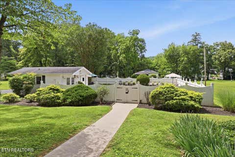 Tiny photo for 607 S Charles G Seivers Blvd, Clinton, TN 37716 (MLS # 1348469)