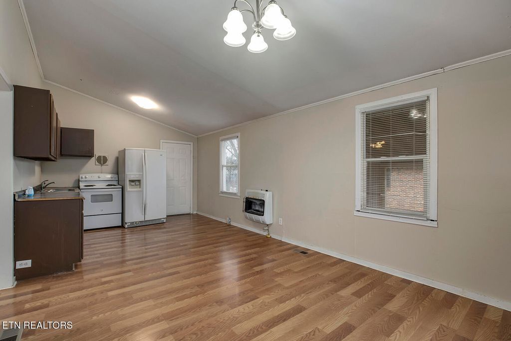 Photo of 420 Front Avenue North Ave, Rockwood, TN 37854 (MLS # 1323756)