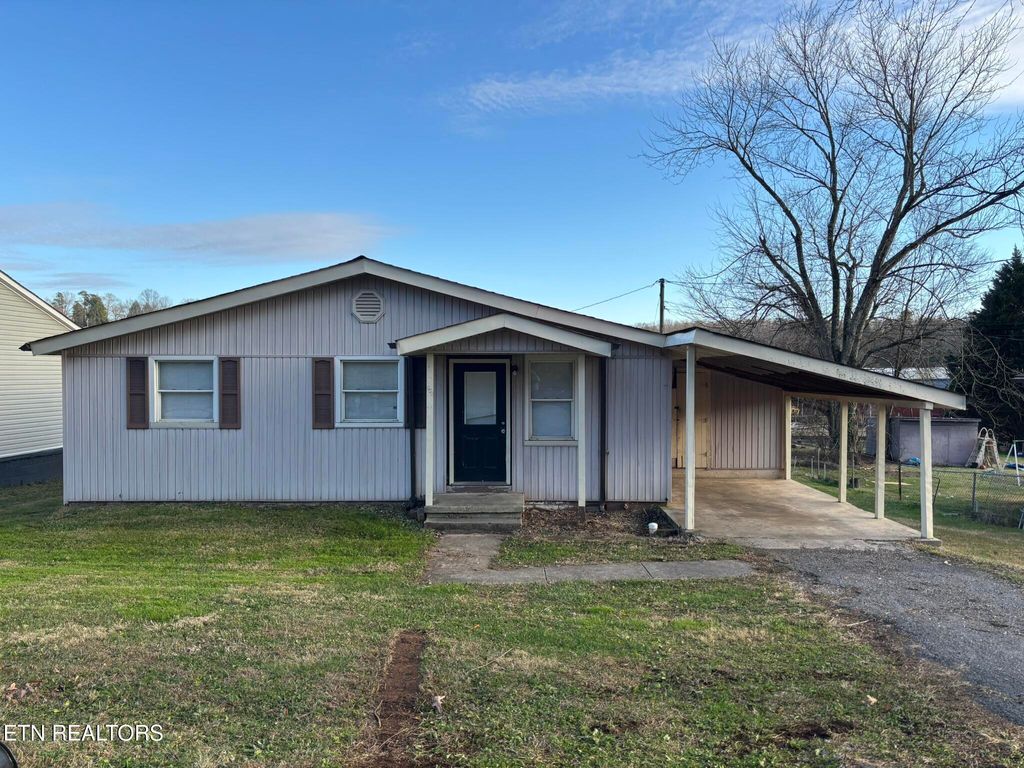 Photo of 420 Front Avenue North Ave, Rockwood, TN 37854 (MLS # 1323756)