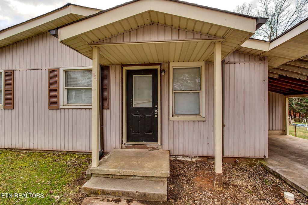 Photo of 420 Front Avenue North Ave, Rockwood, TN 37854 (MLS # 1323756)