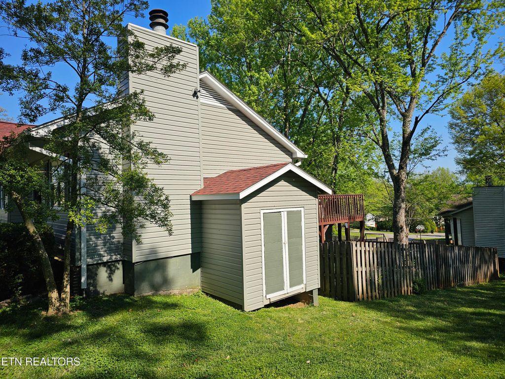 Photo of 1701 Sedgewick Drive, Knoxville, TN 37922 (MLS # 1336354)