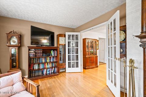 Tiny photo for 1851 Seals Rd, New Tazewell, TN 37825 (MLS # 1336772)