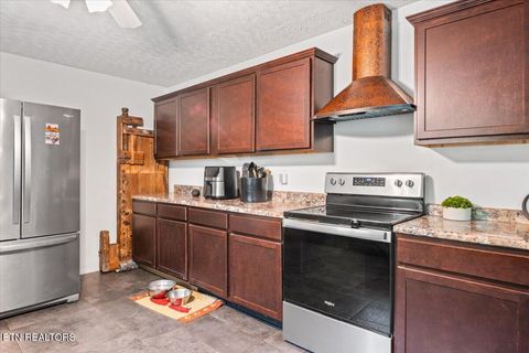 Tiny photo for 1851 Seals Rd, New Tazewell, TN 37825 (MLS # 1336772)