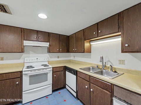 Tiny photo for 1845 Cherokee Bluff Drive, Knoxville, TN 37920 (MLS # 1354756)