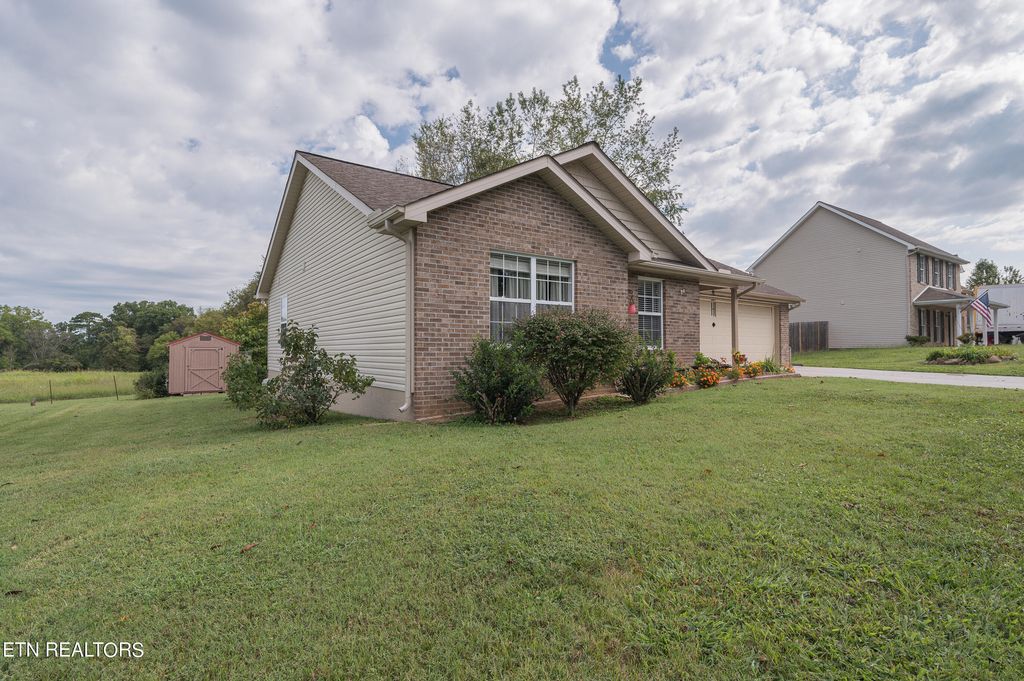 Photo of 7629 Gilmore Lane, Corryton, TN 37721 (MLS # 1275248)