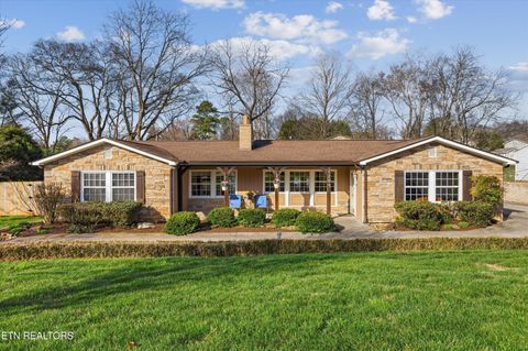 Photo of 1204 Huntington Rd, Knoxville, TN 37919 (MLS # 1332543)