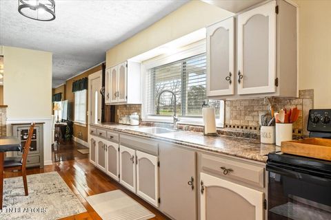 Tiny photo for 9137 E Emory Rd, Corryton, TN 37721 (MLS # 1332706)