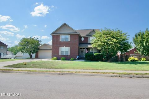 Single Family Residence in Lenoir City TN 628 Glenview Drive.jpg