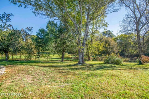 Tiny photo for 760 Lafollette Drive, Maryville, TN 37801 (MLS # 1359488)