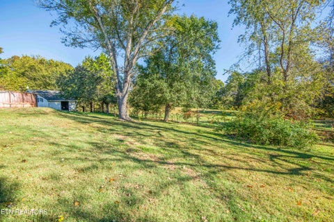Tiny photo for 760 Lafollette Drive, Maryville, TN 37801 (MLS # 1359488)