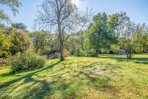 Tiny photo for 760 Lafollette Drive, Maryville, TN 37801 (MLS # 1359488)