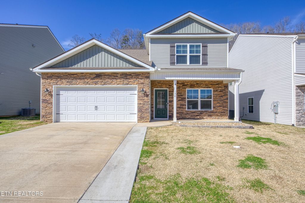 Photo of 136 Ibis Loop, Oak Ridge, TN 37830 (MLS # 1330919)