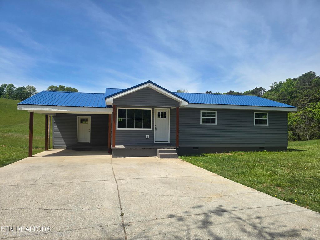 Photo of 1087 Harmon RD Rd, New Tazewell, TN 37825 (MLS # 1326190)