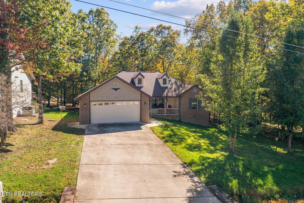 Photo of 157 Exeter Drive, Crossville, TN 38558 (MLS # 1317594)