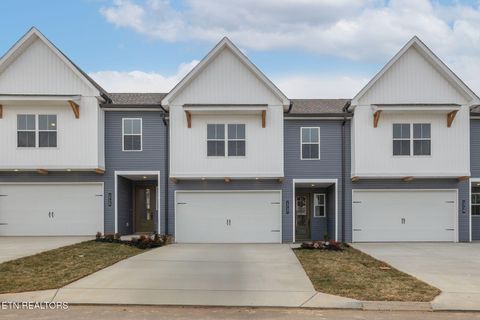 1737 Lateglow Way Knoxville TN 37931