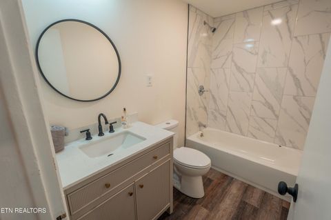 Tiny photo for 141 W Gettysburg Ave, Oak Ridge, TN 37830 (MLS # 1337719)