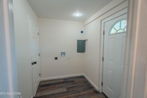 Tiny photo for 141 W Gettysburg Ave, Oak Ridge, TN 37830 (MLS # 1337719)