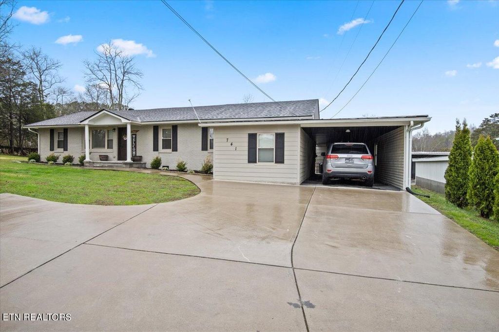 Photo of 741 Andrew Johnson Hwy, Strawberry Plains, TN 37871 (MLS # 1255212)